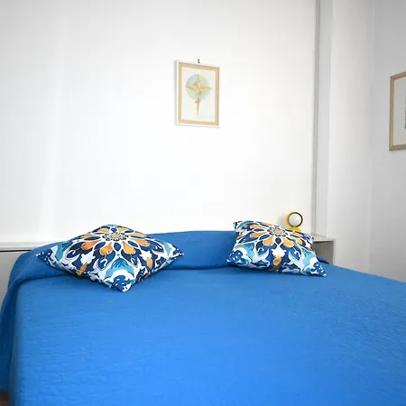 M436 - Marcelli, Trilocale Con Giardino A 150mt Dal Mare * Marcelli