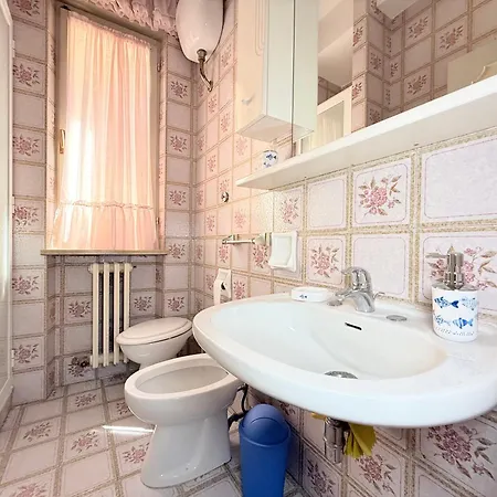 M436 - Marcelli, Trilocale Con Giardino A 150mt Dal Mare Marcelli